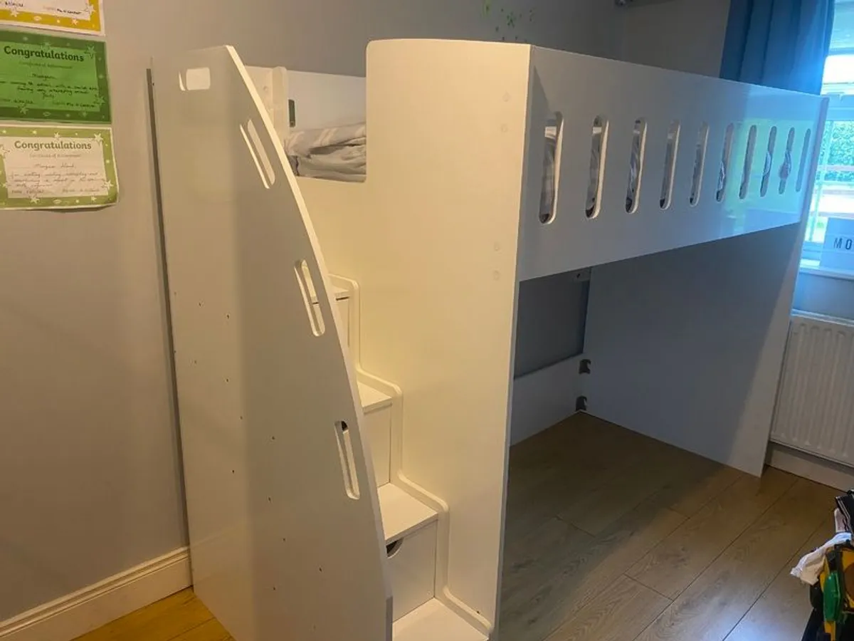 High sleeper bed - Image 1