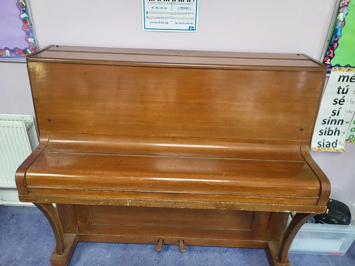 Piano - Image 4
