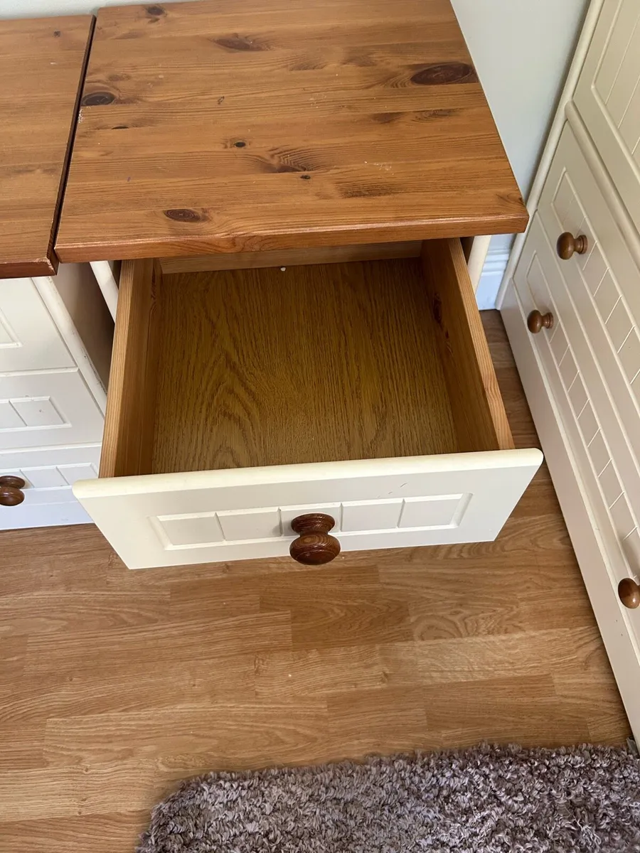 Bedside lockers - Image 2