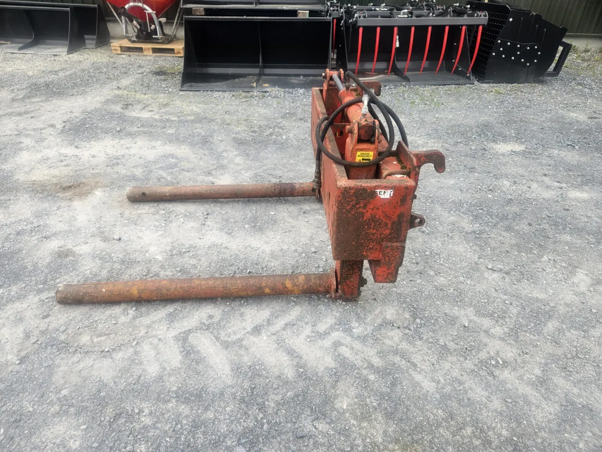 nugent bale handler - Image 1