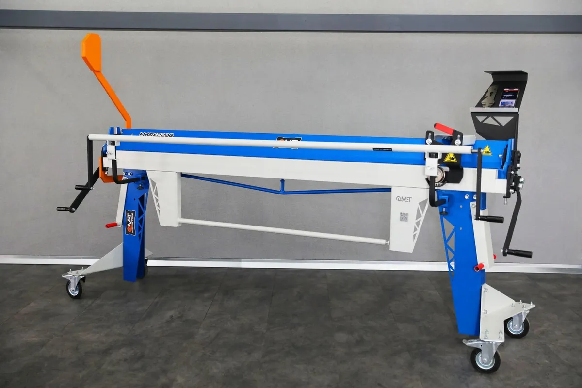 Sheet metal folders M40x2200 with rollershears. - Image 2