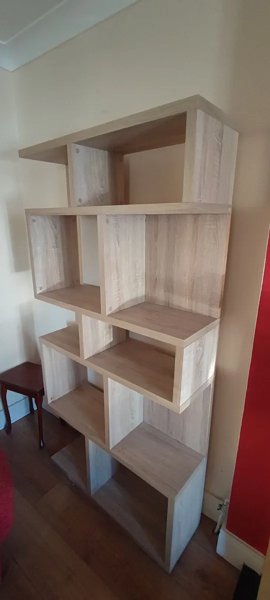 Display shelf - Image 1