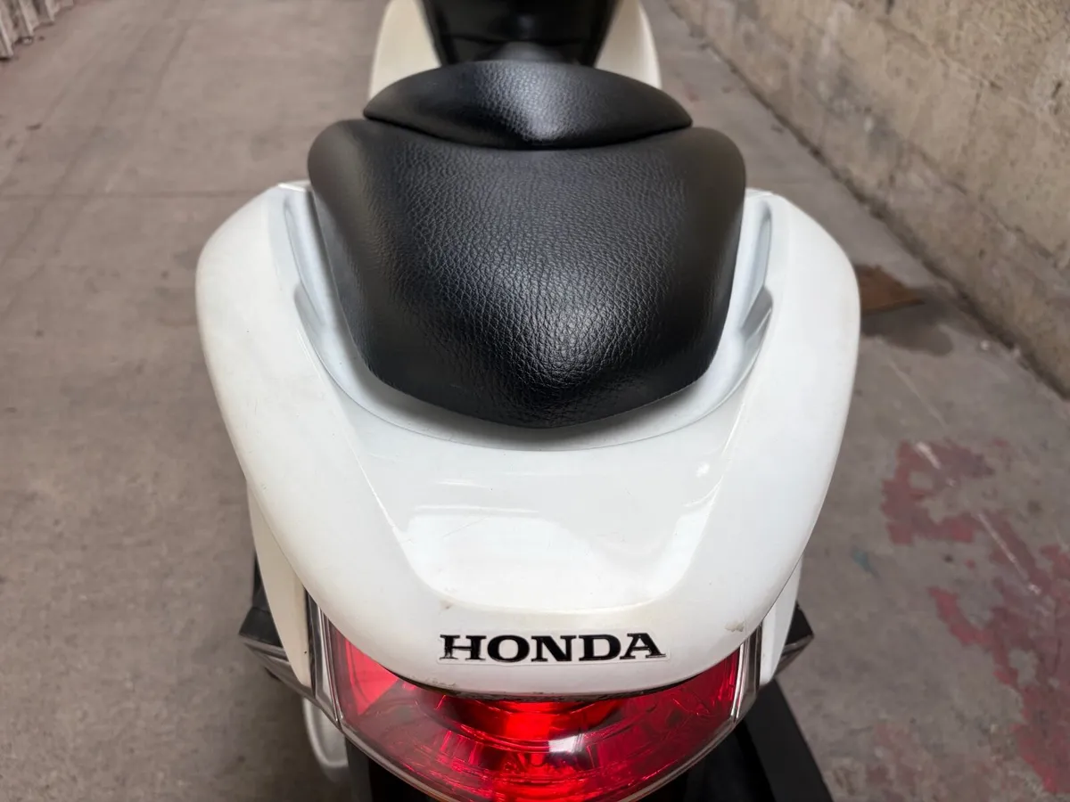 Honda PCX 125 - Image 3