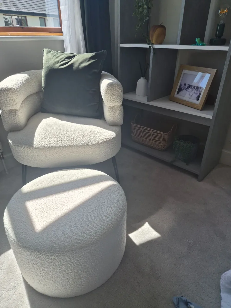 Cream Bouclé Accent Chair + Footstool – Excellent - Image 1
