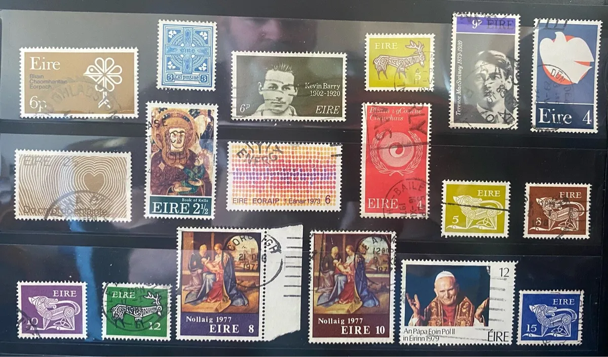 Ireland stamp lot - Image 2