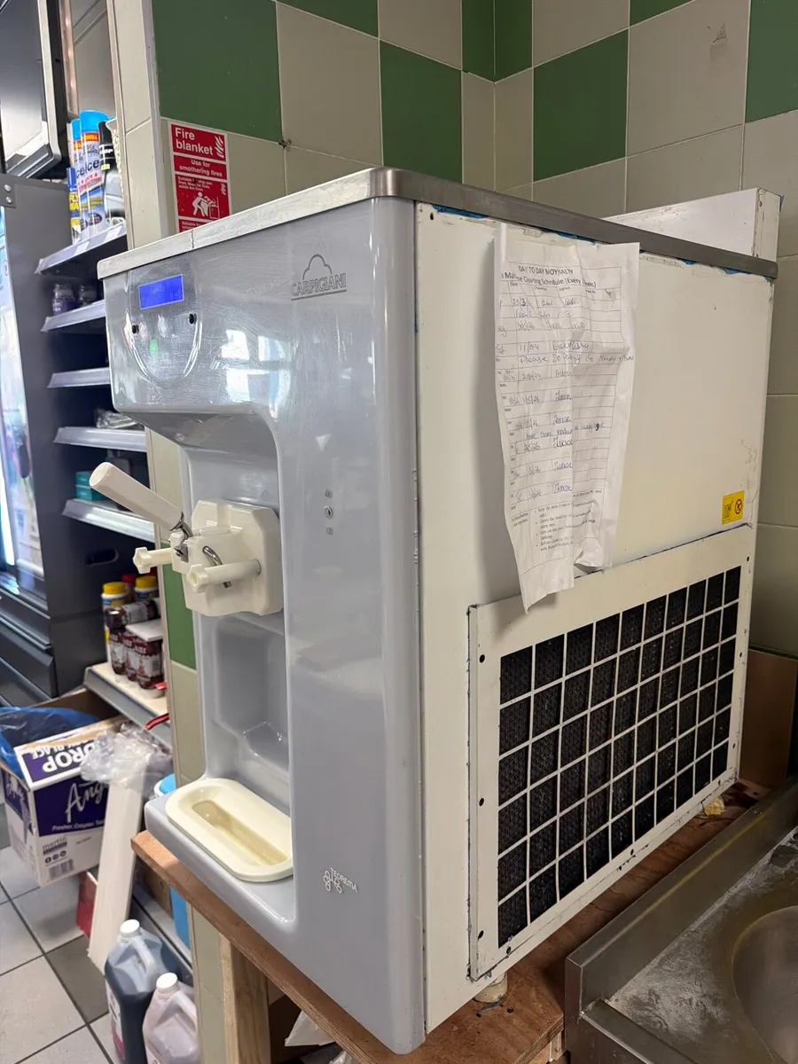 Ice cream machine for sale Carpigiani - Image 3