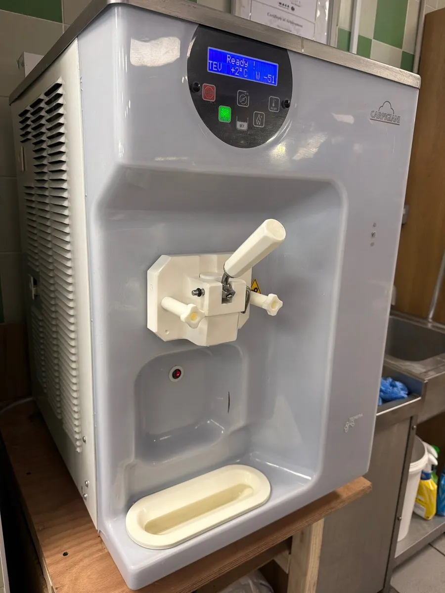 Ice cream machine for sale Carpigiani - Image 4