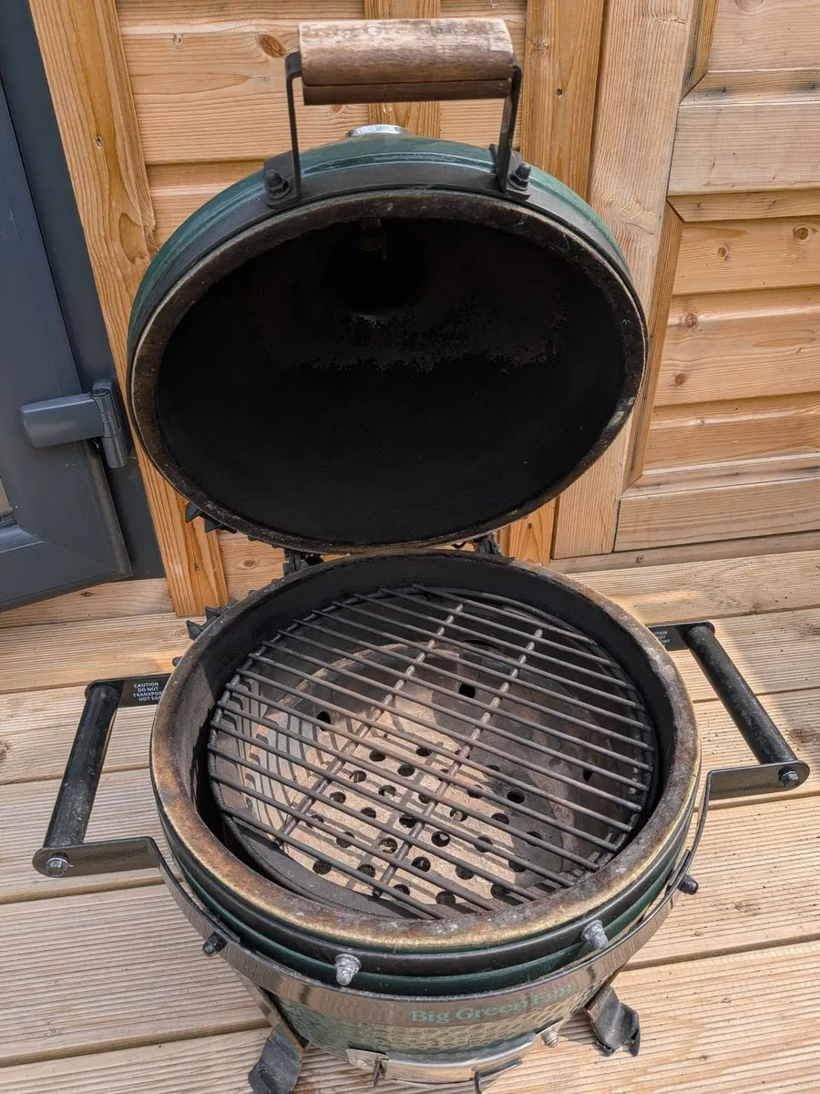 Big Green Egg MiniMax BBQ - Image 2