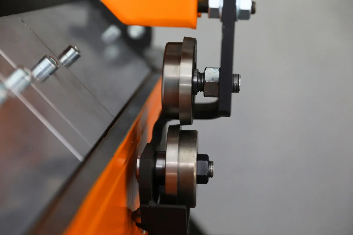 Box and Pan Sheet Metal Brake S125+Rollerschears. - Image 4