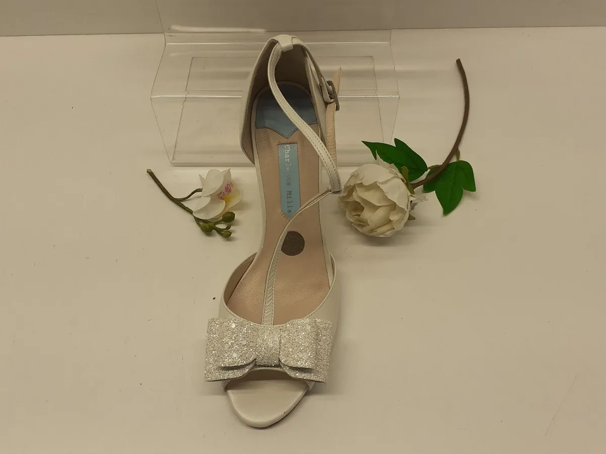 Online June Clearance Auction - Image 1