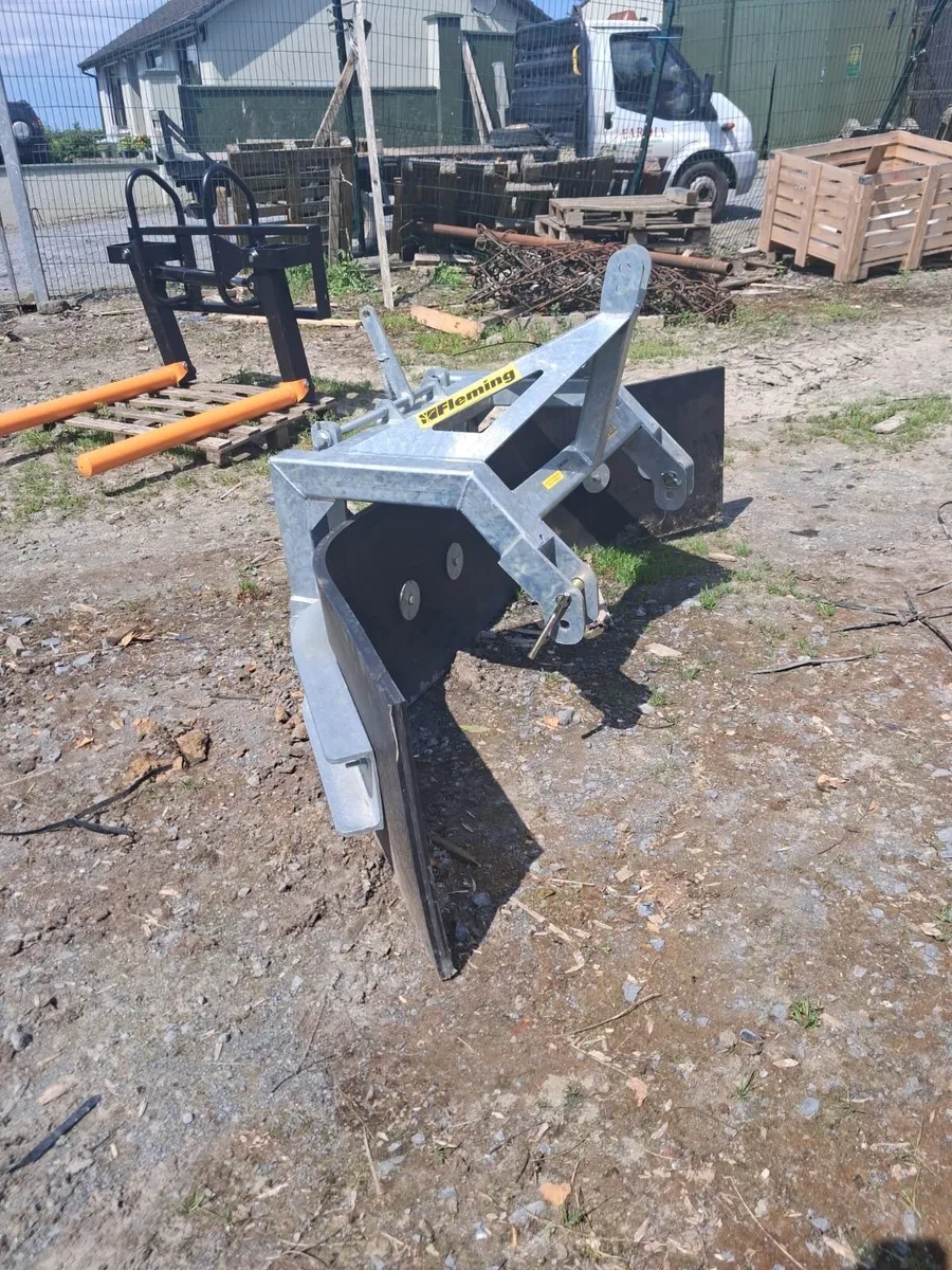 New Fleming Galvo Heavy Duty Yard Scrapers