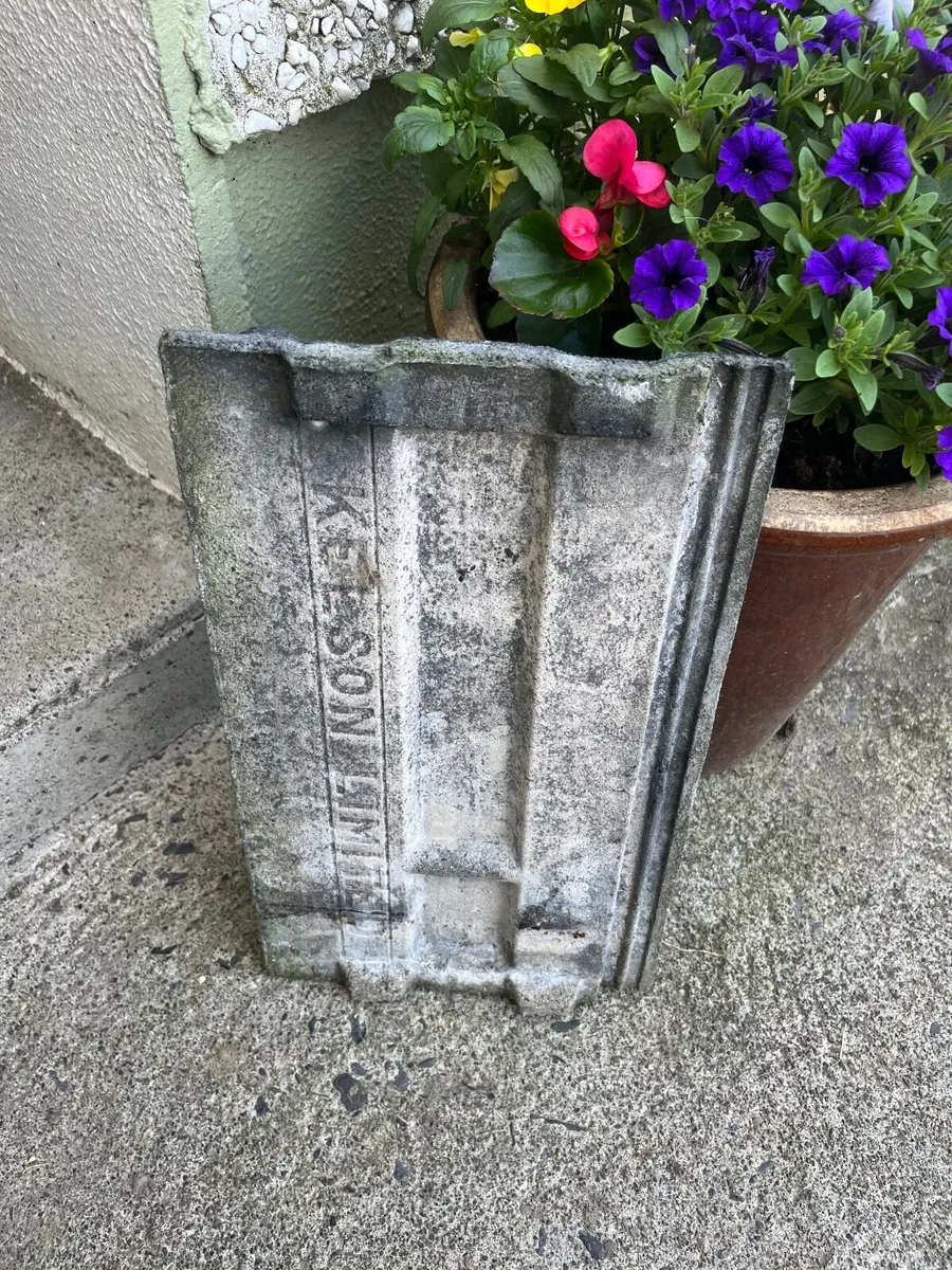 Roof tiles - Image 3