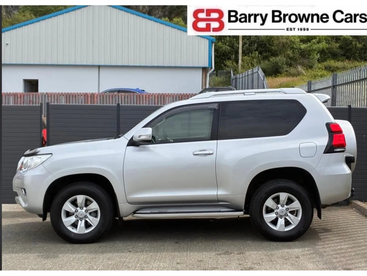 Toyota Land Cruiser LAND CRUISER SWB AUTO 2DR - Image 3