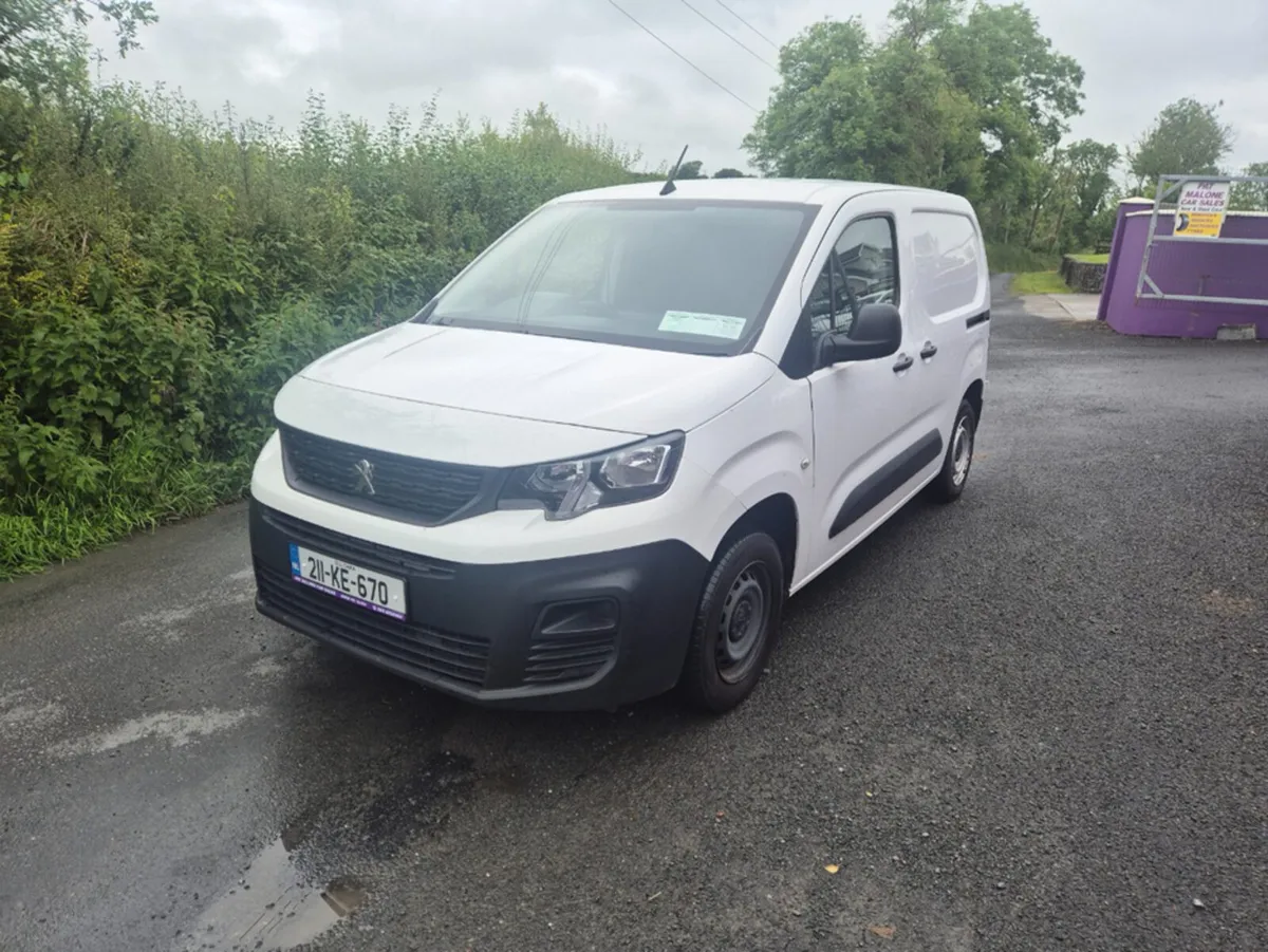 Peugeot Partner 1.5 BLUE HDI 75 PANELL PANELLED 6. - Image 1