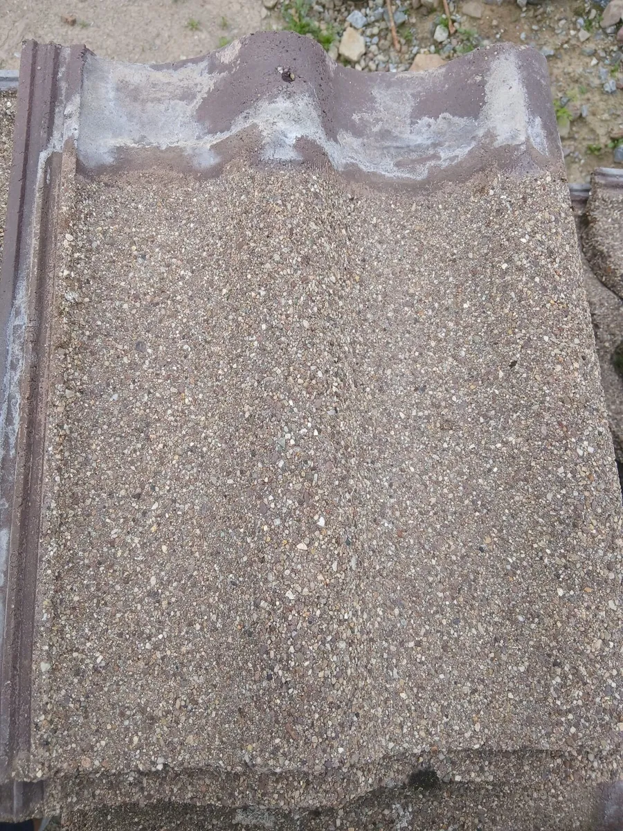 Used roof tiles