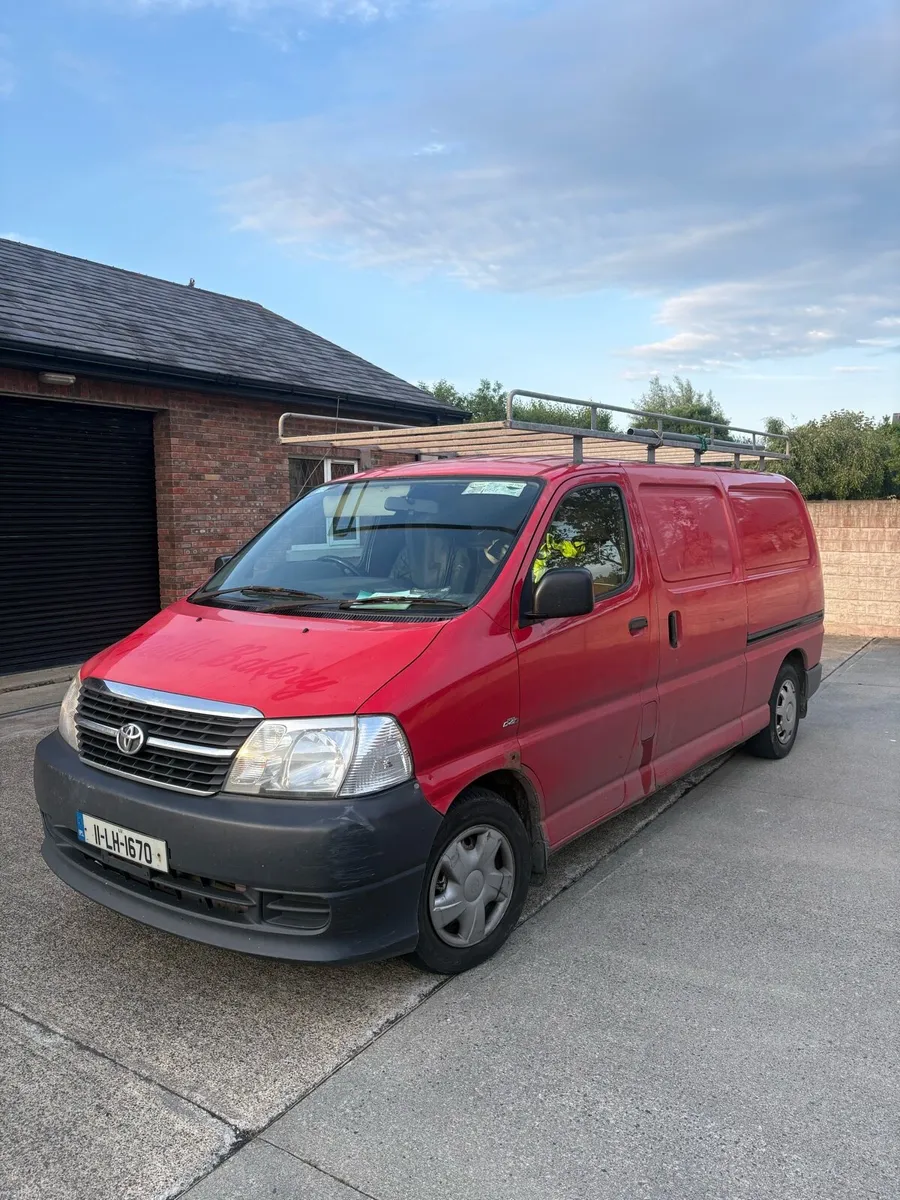 Toyota Hiace - Image 2