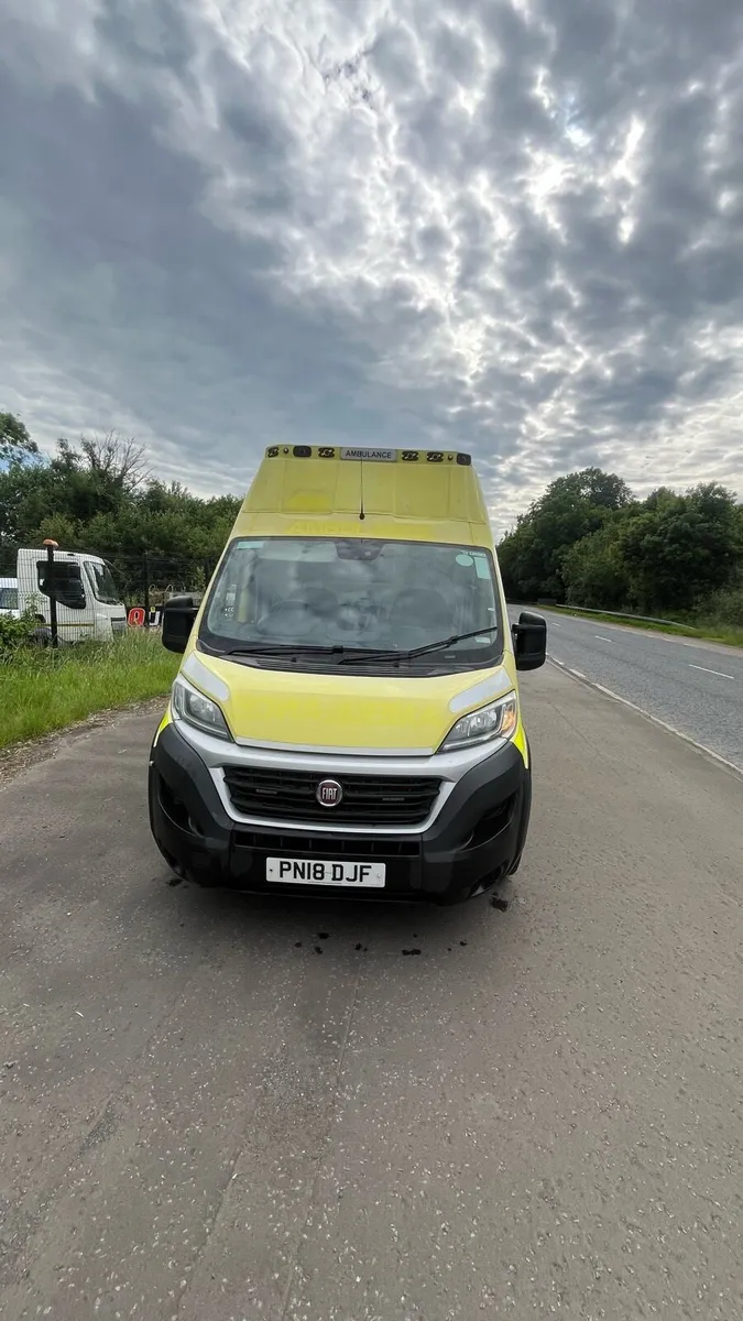 2018 Fiat ducato ambulance - Image 3