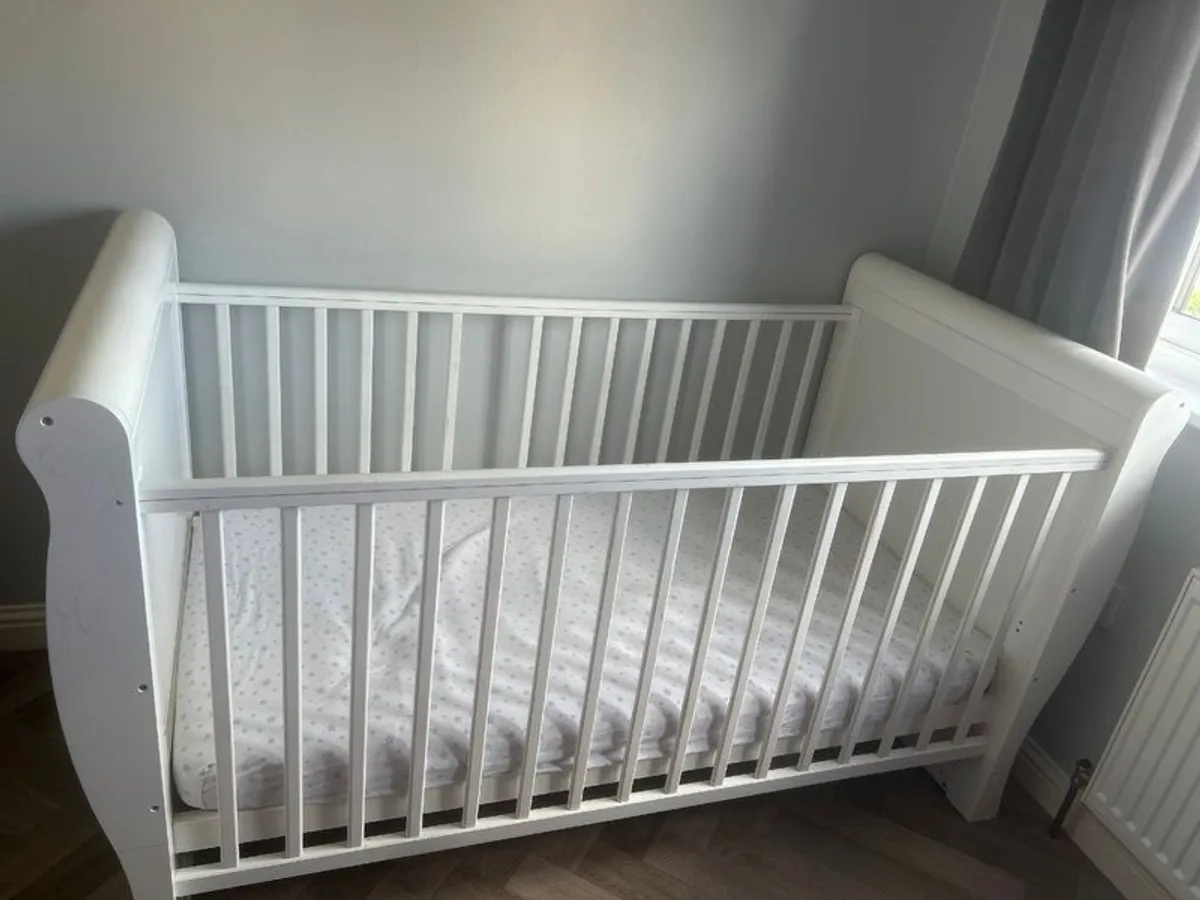 White Sleigh Cot Bed - Image 2