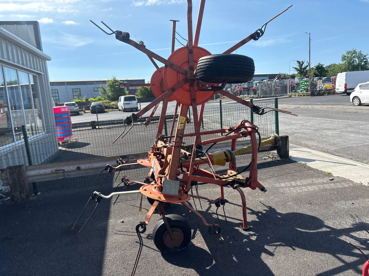 Fella 4 rotor Tedder - Image 2