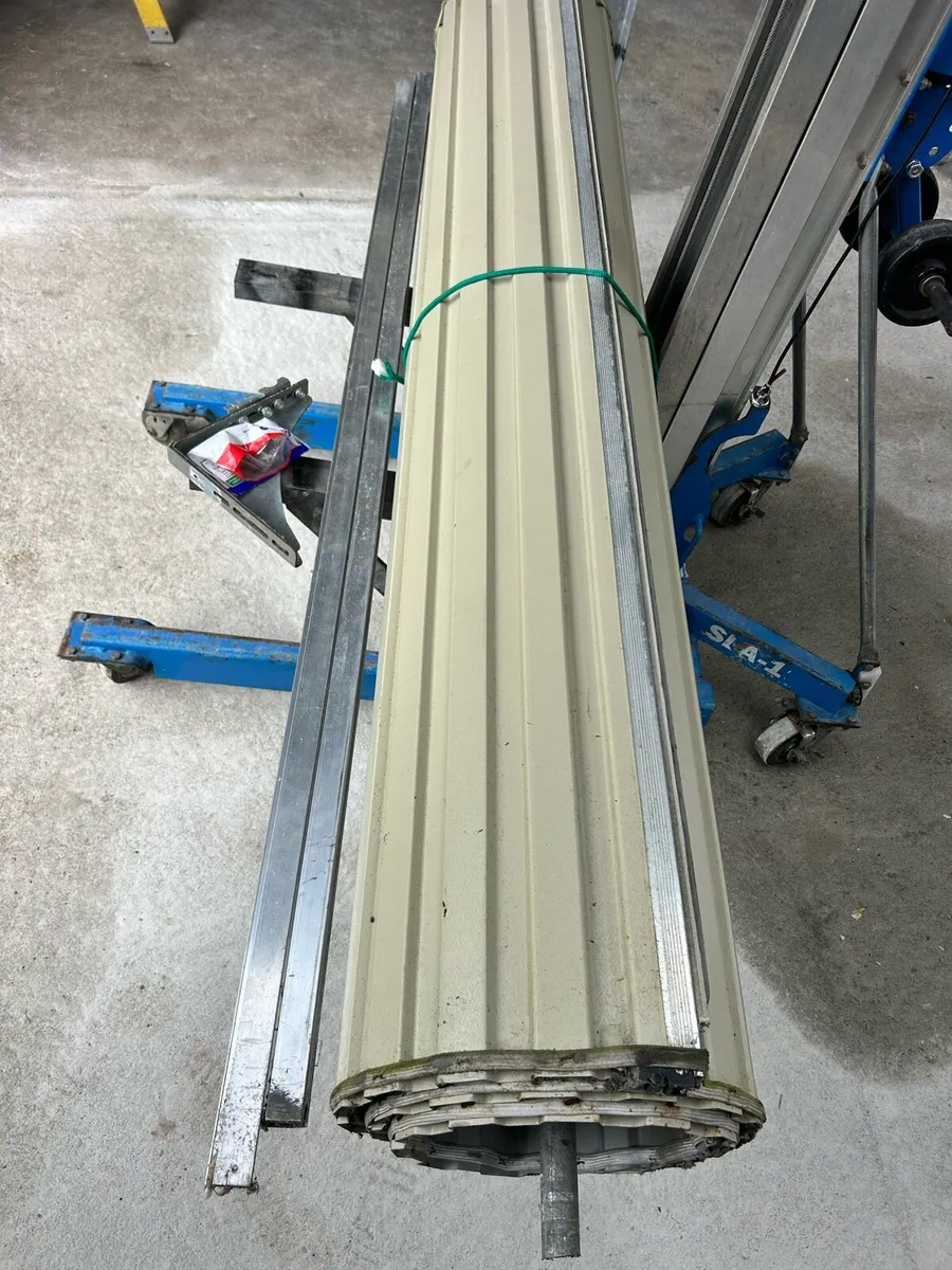 Roller Door - Image 3
