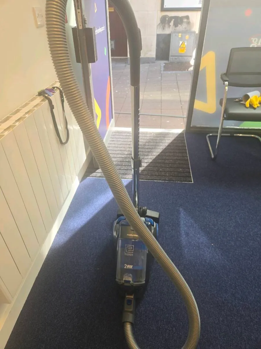 Hoovers - Image 1