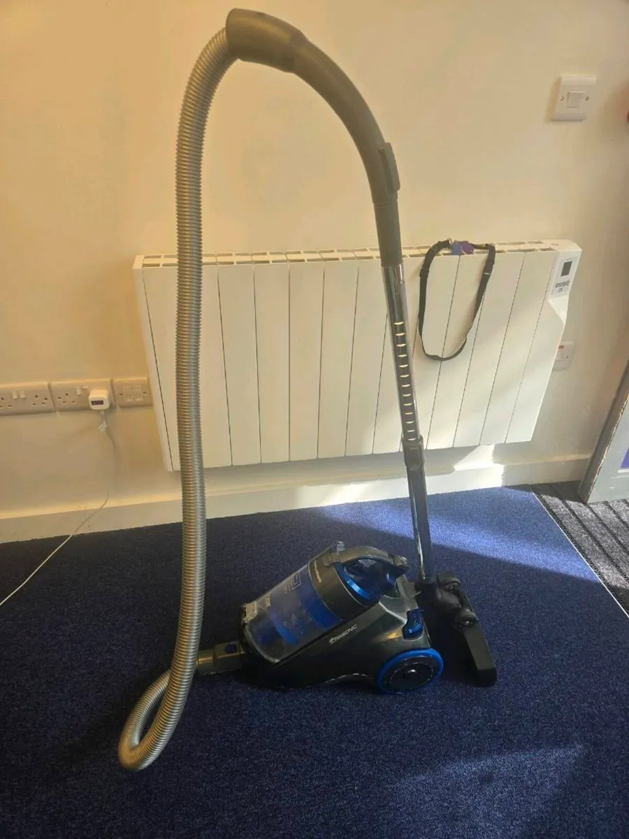 Hoovers - Image 4