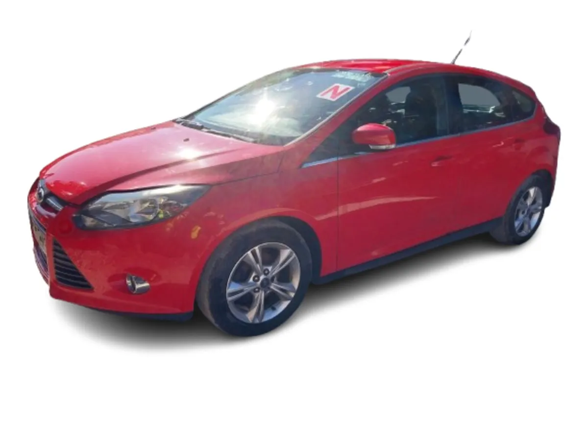 2014 FORD FOCUS For Breaking/Dismantling - Image 3