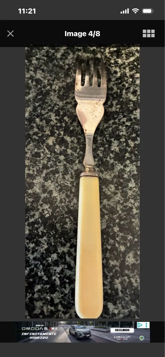 Antique 26 Piece Bone Handle Fish Set - Image 4