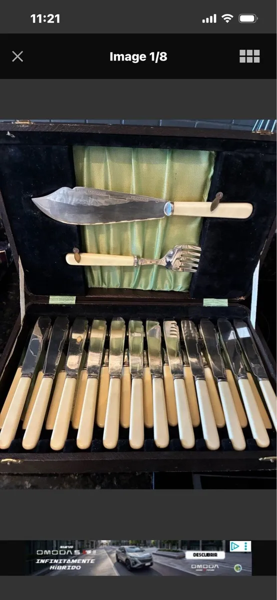 Antique 26 Piece Bone Handle Fish Set - Image 1