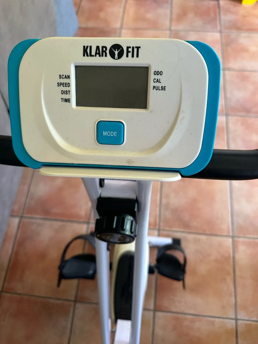 Folding exercise bike - Image 2