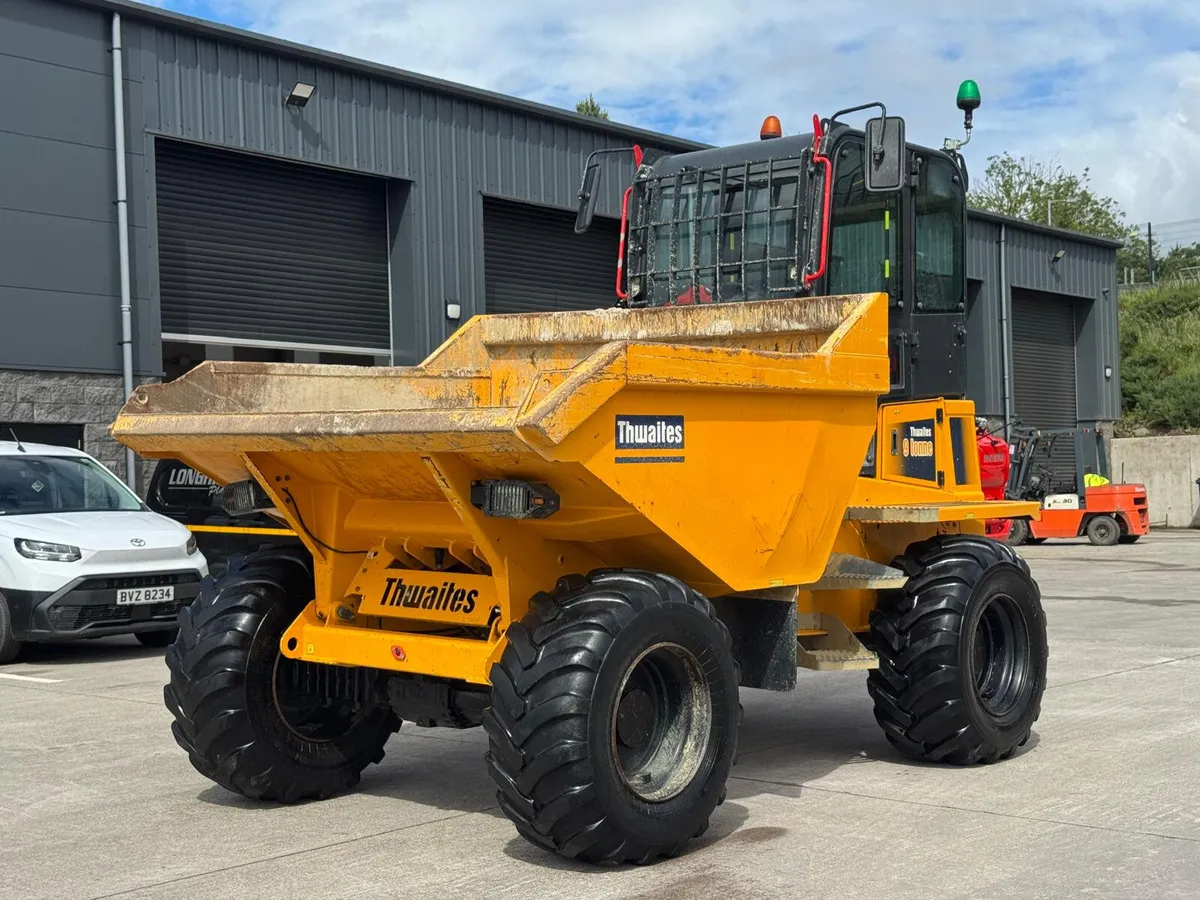 2022 THWAITES 9TON CABBED DUMPER WITH AIR CON - Image 4