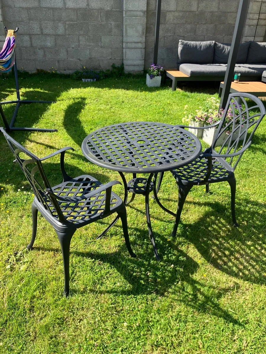 Outdoor Bistro Set - Image 1