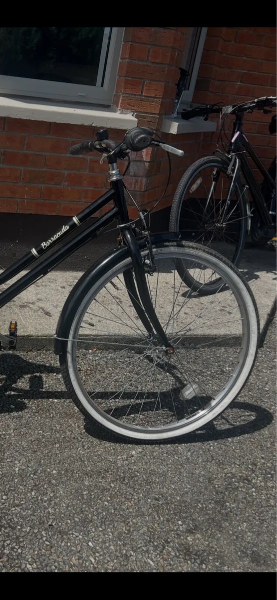 Girls bicycle - Image 3