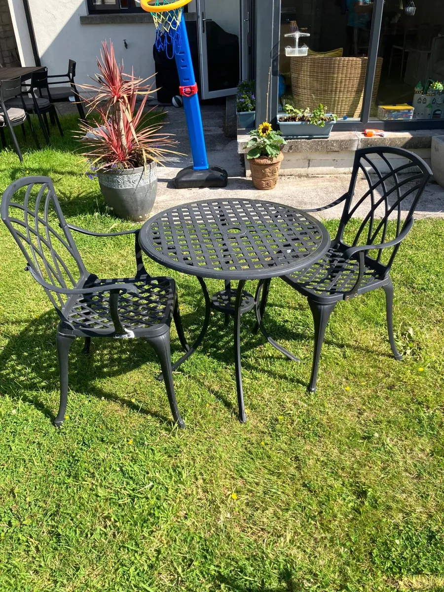 Outdoor Bistro Set - Image 2