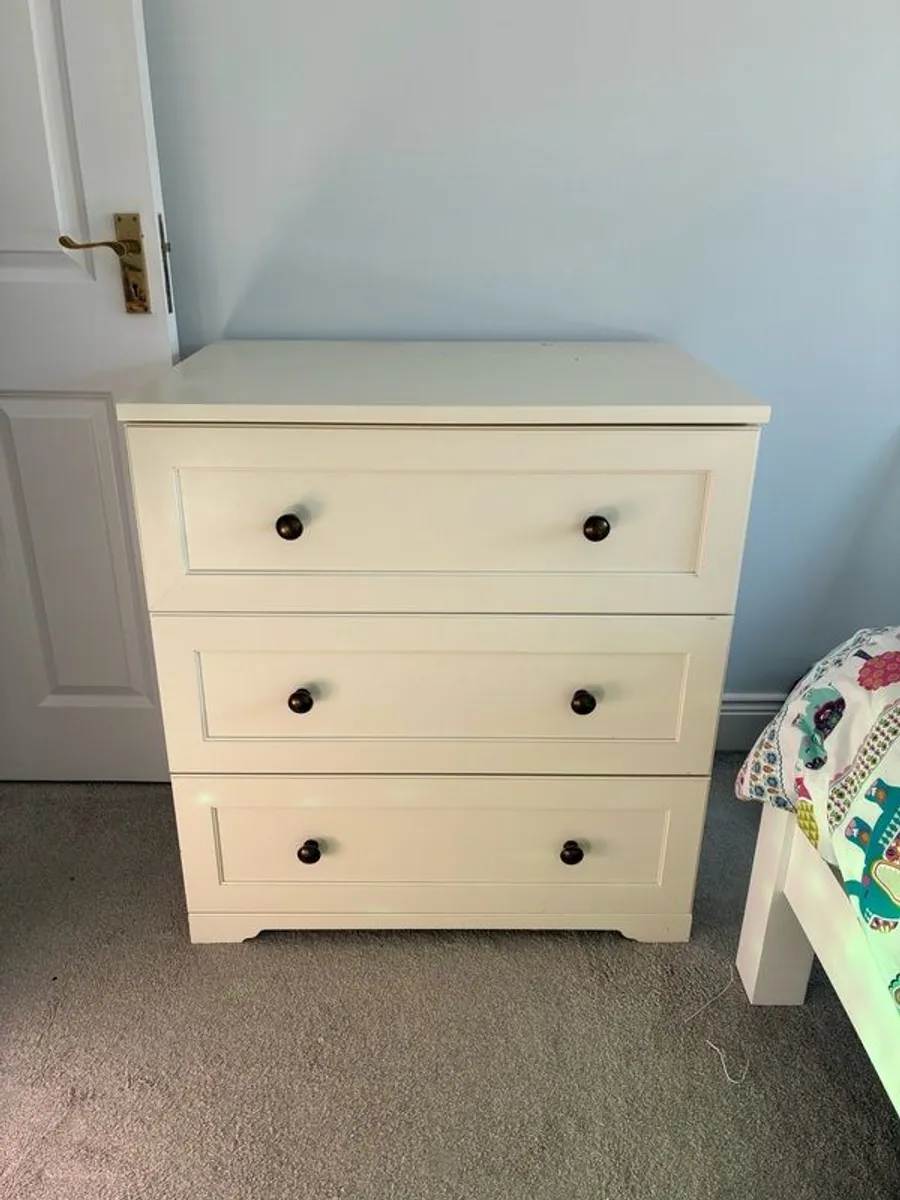 Wardrobe, Drawers and Bed - Image 3
