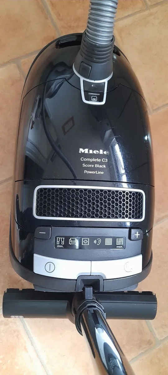 Miele vacuum/Hoover cleaner - Image 3