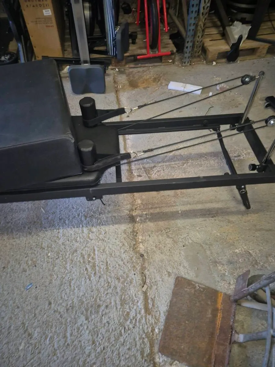 Pilates reformer - Image 3