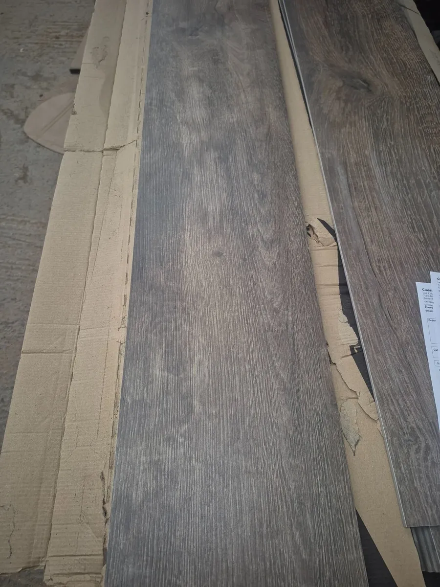 Floor tiles - Image 2