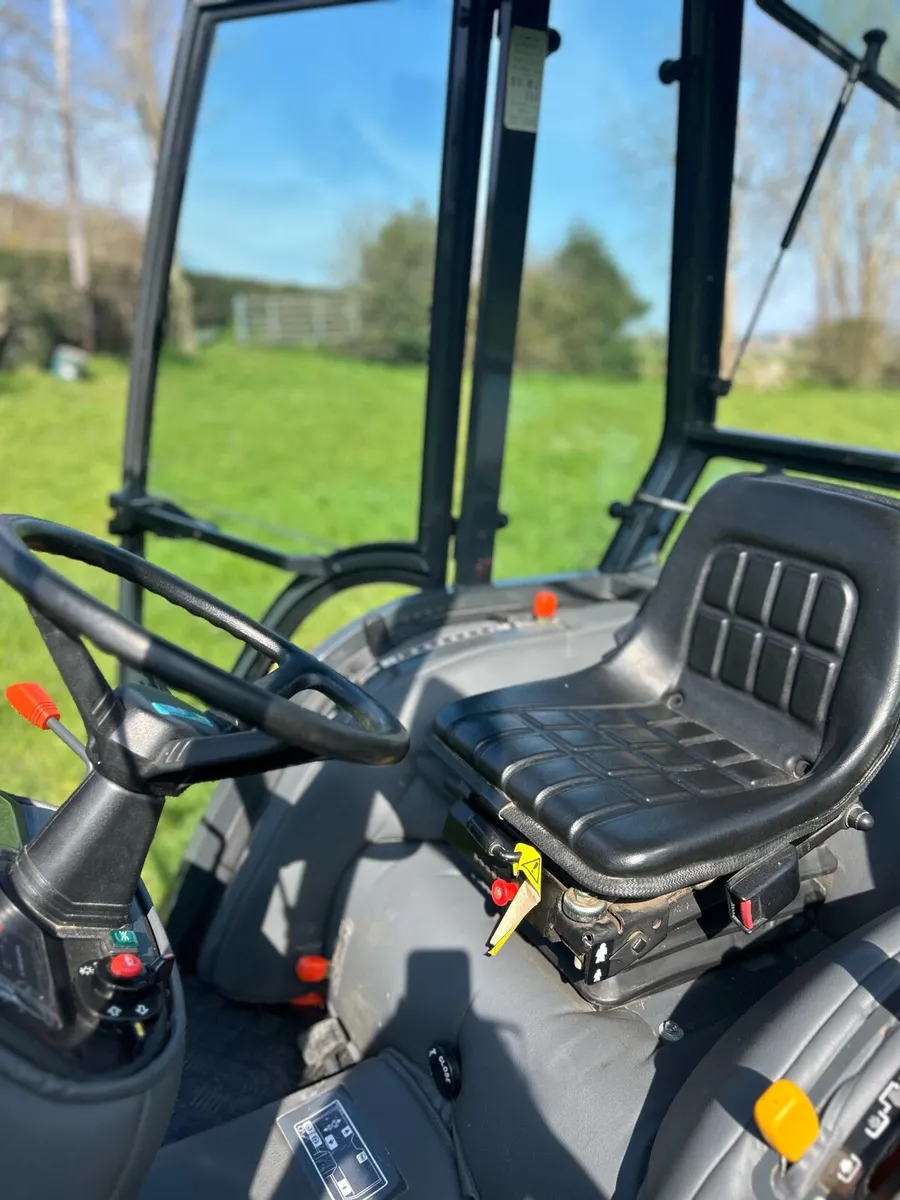 Kubota B2710 Tractor with Kubota 5 Ft Mower - Image 3