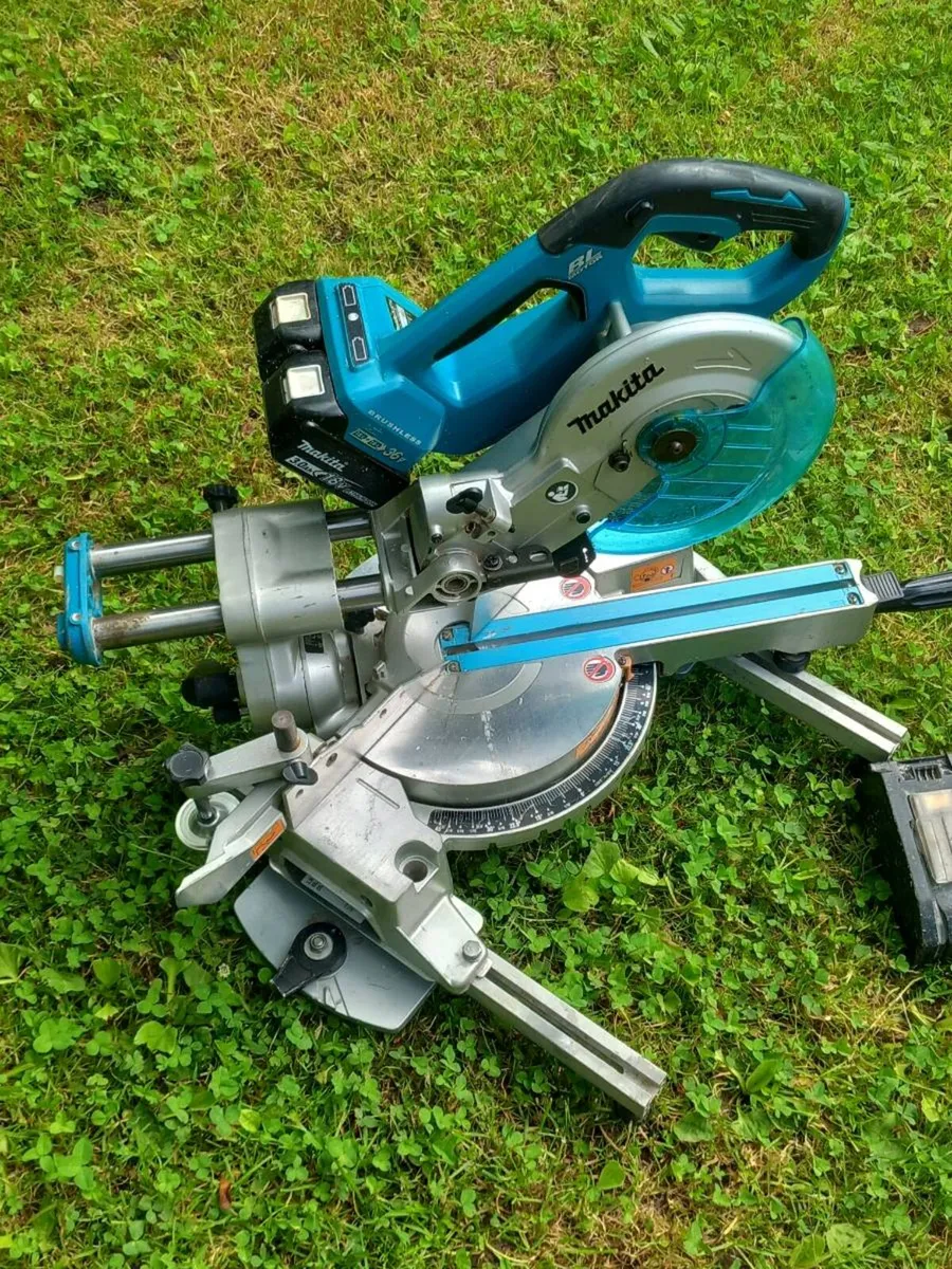 Makita mirre saw - Image 2