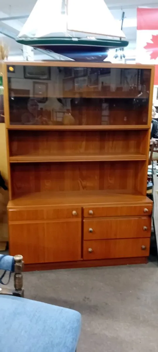 Mid Century McIntosh Glazed Sideboard - Image 2