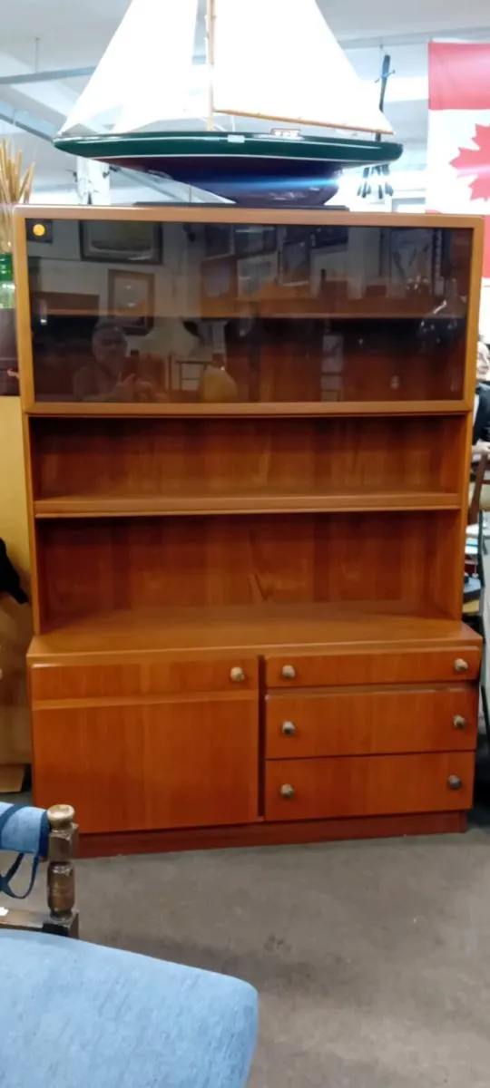 Mid Century McIntosh Glazed Sideboard - Image 3