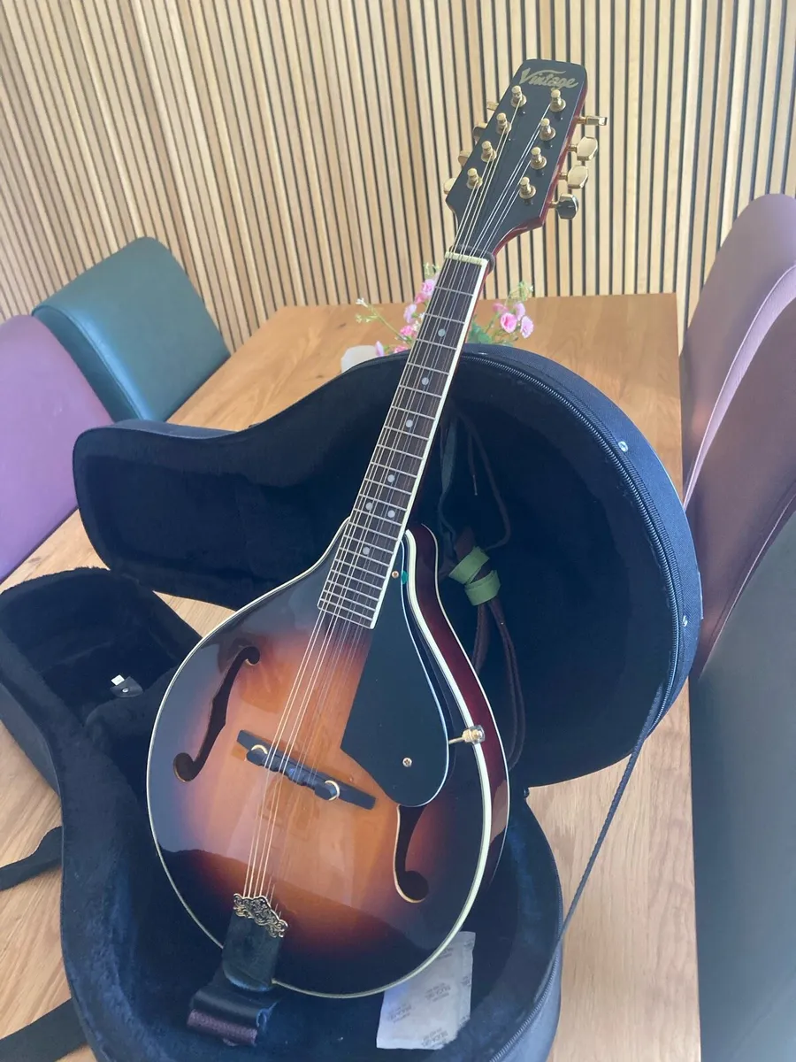 Mandolin - Image 1