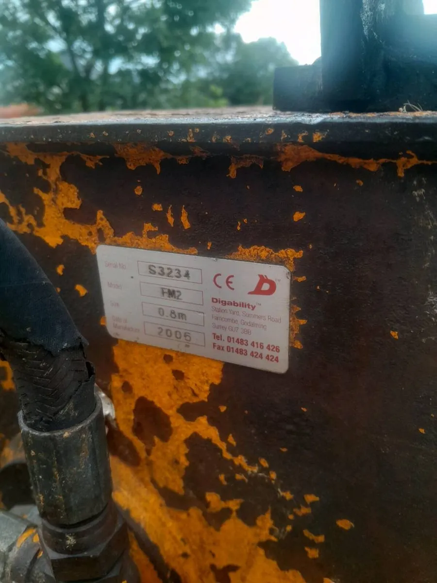 Hedge cutter for mini digger, - Image 3