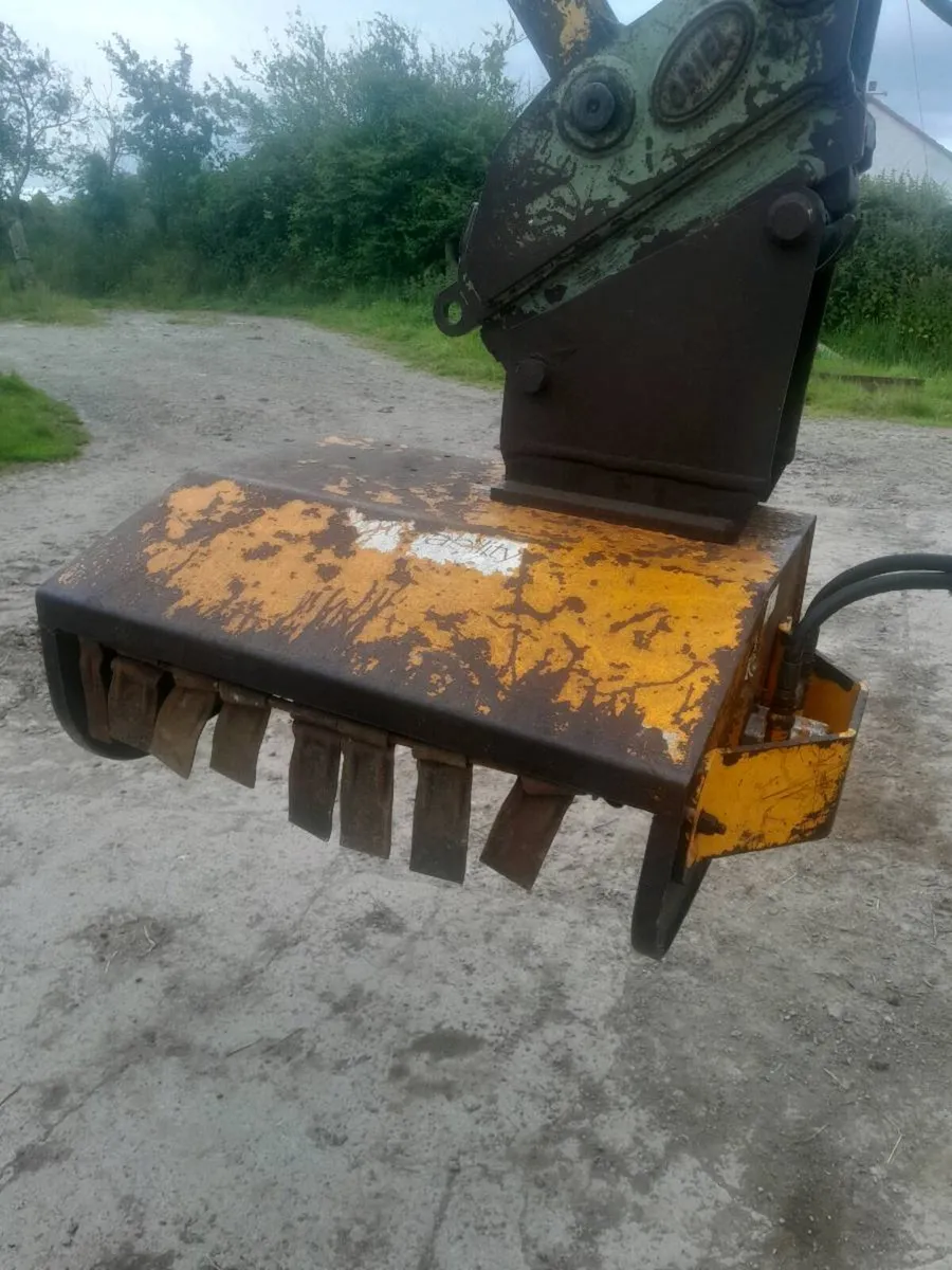 Hedge cutter for mini digger, - Image 4