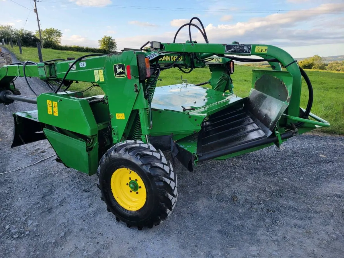 John Deere 1360 Mower - Image 1
