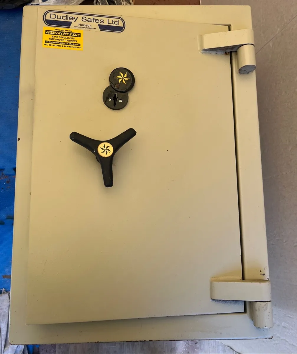 SAFE - Image 2