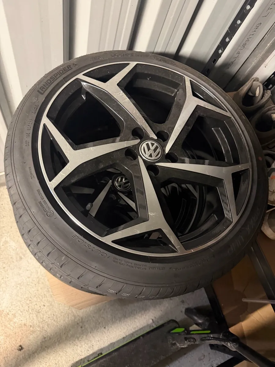 BRAND NEW VW POLO ALLOYS WITH NEW TYRES - Image 1