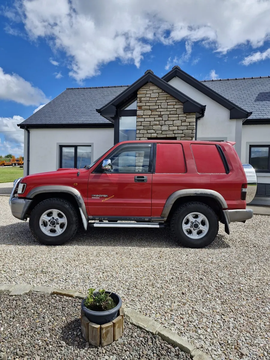 2001 Isuzu trooper 3.1 - Image 3