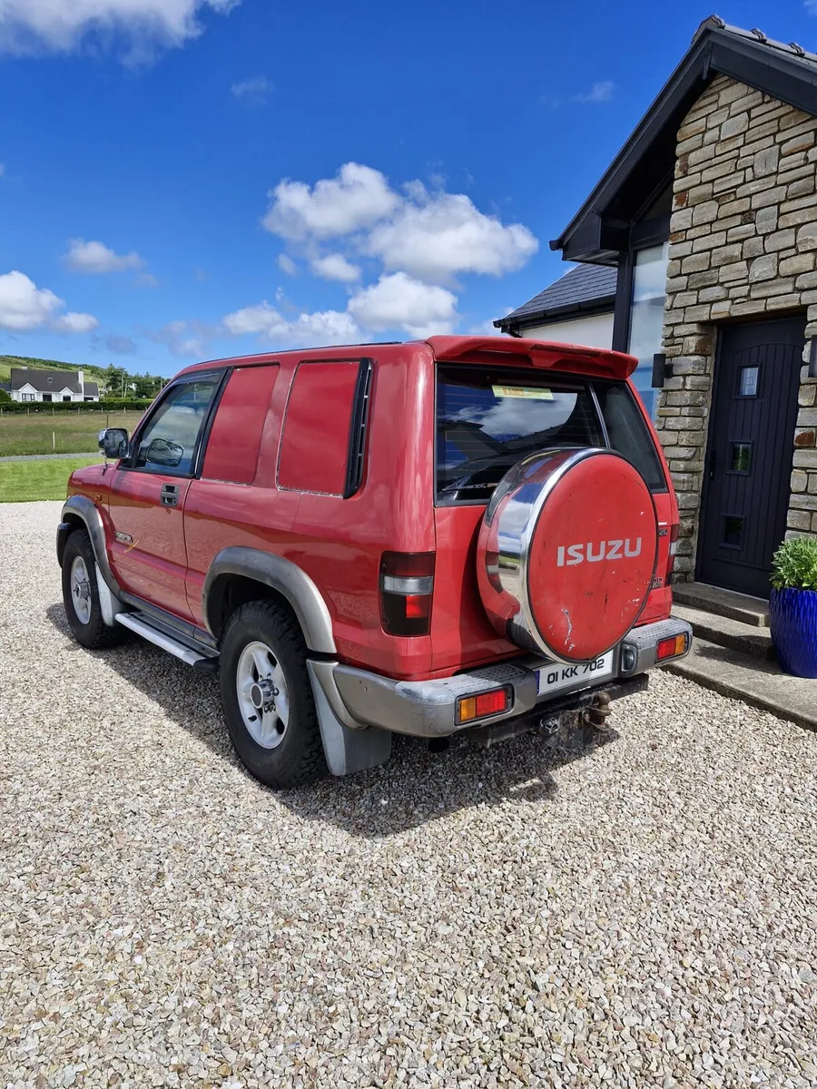 2001 Isuzu trooper 3.1 - Image 4